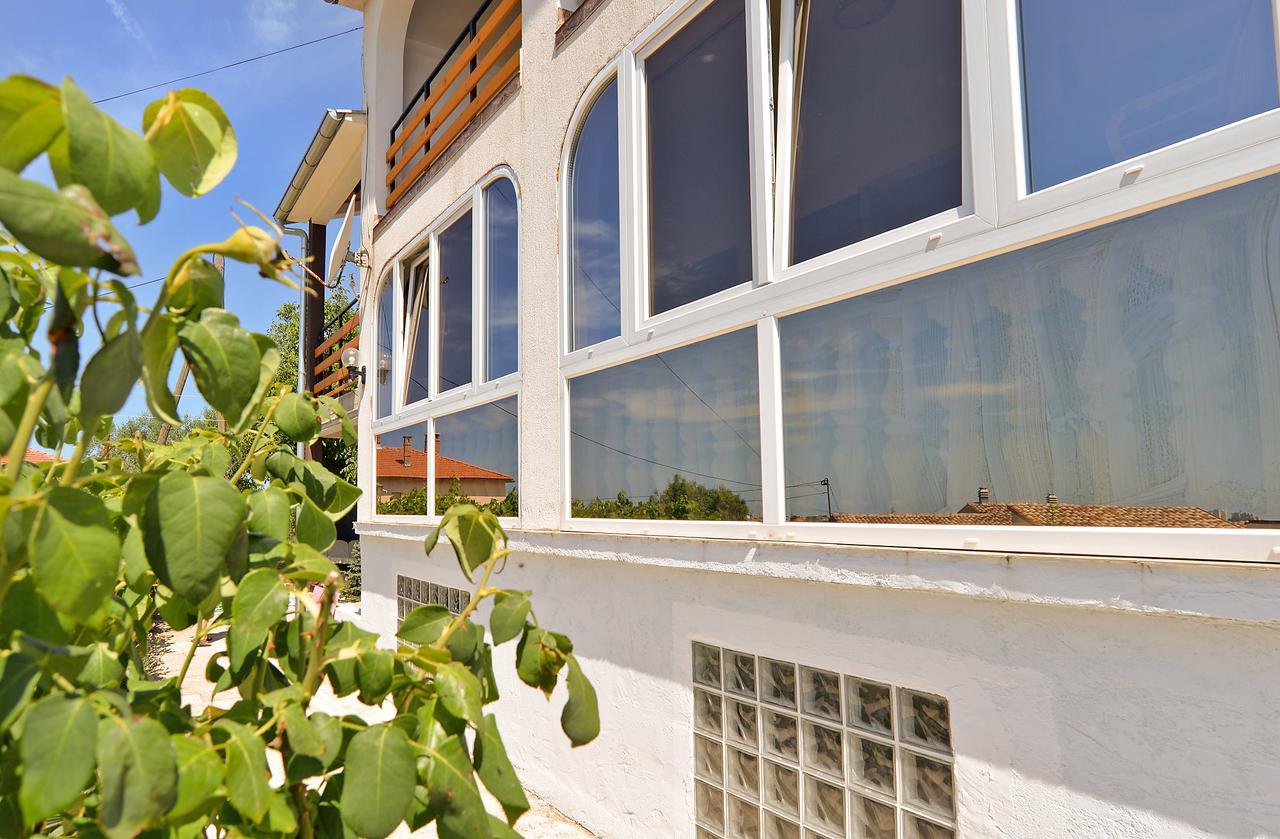 Apartments Dino 1374 Pula Exterior foto